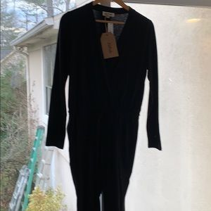 Listicle Jumpsuit made from thick cotton.  M